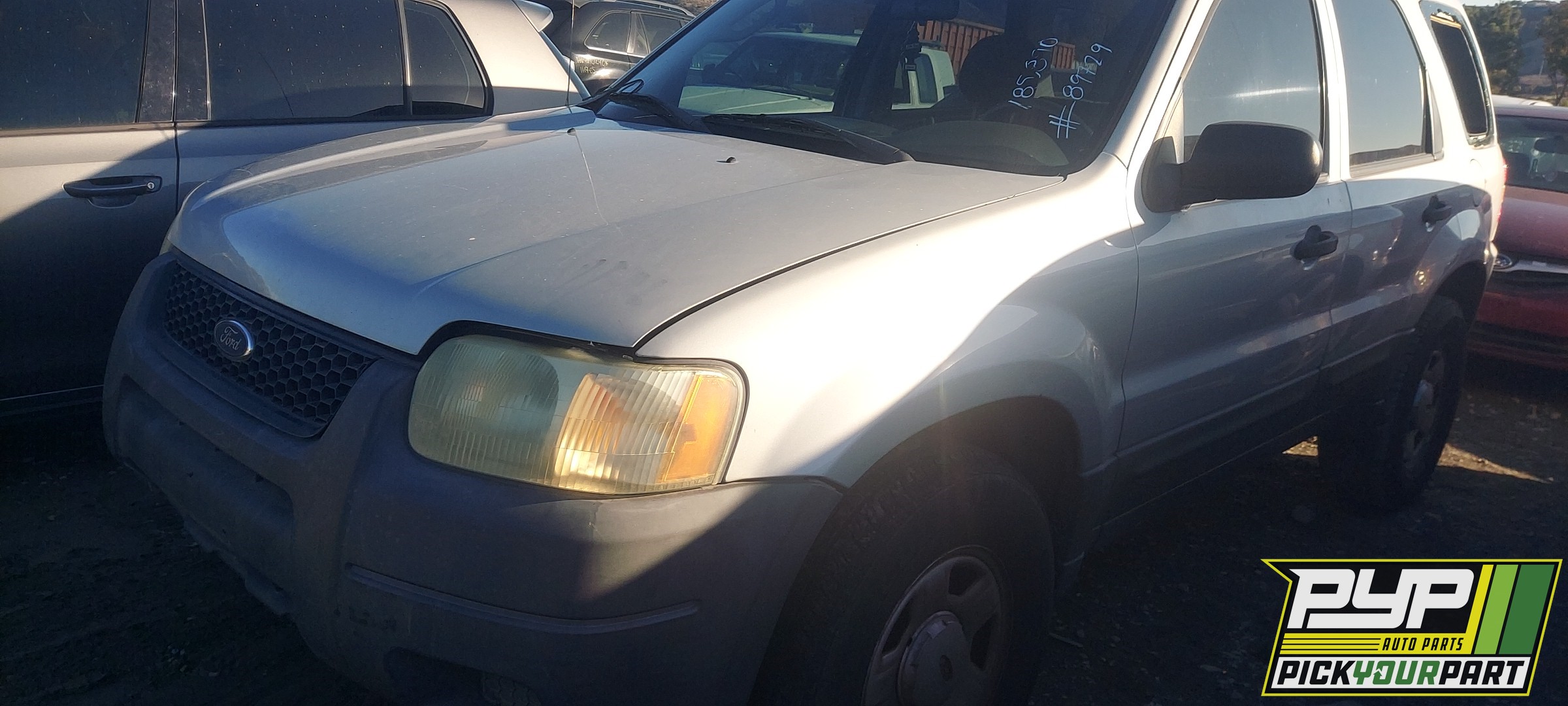 2004 FORD ESCAPE available for parts