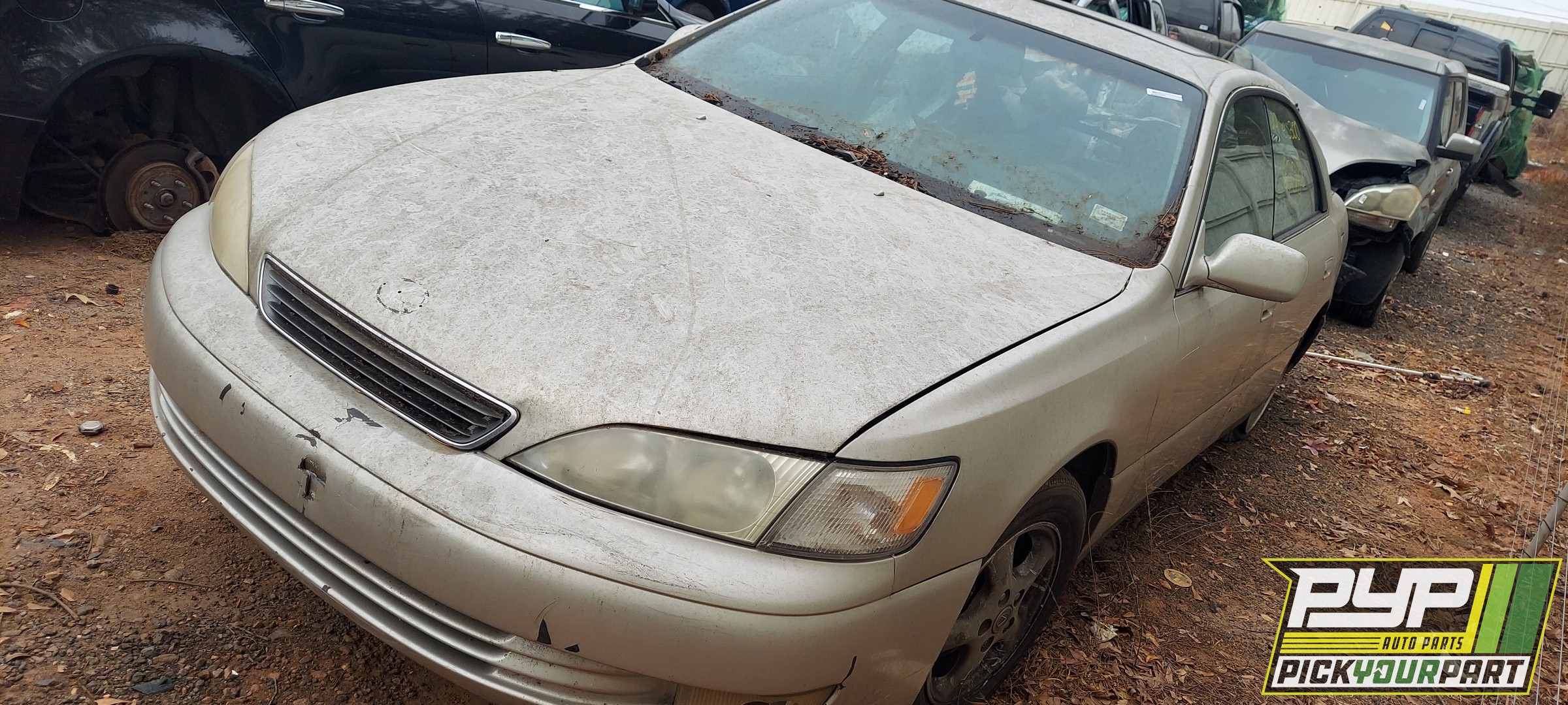 1999 LEXUS ES300 partes disponibles