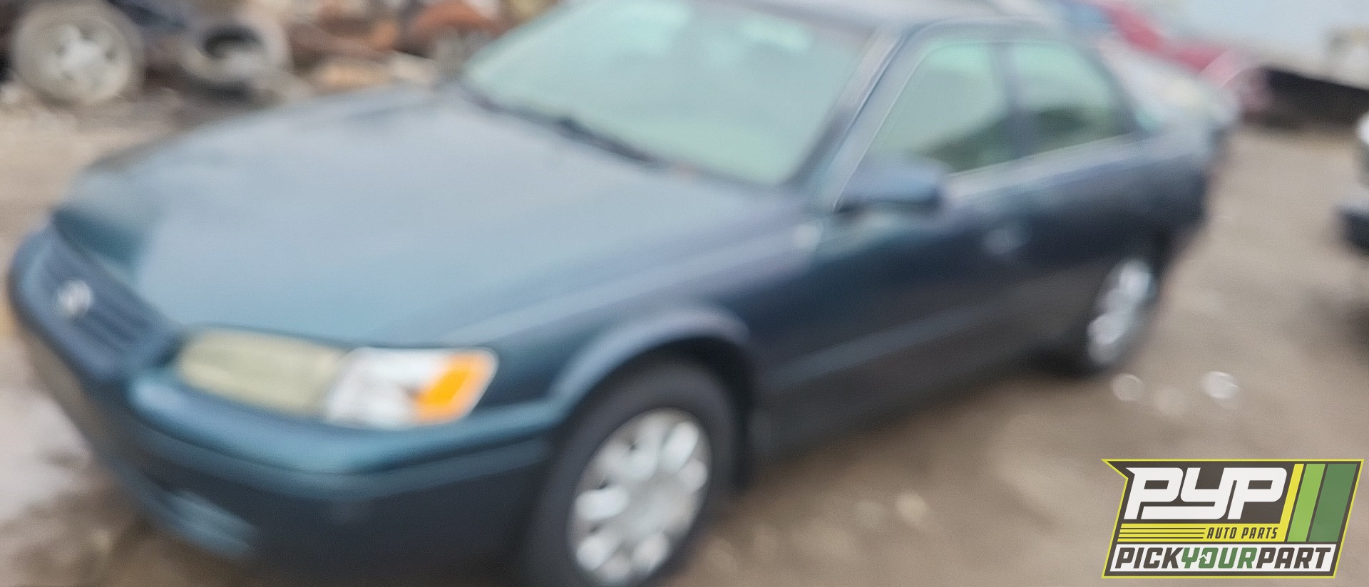 1997 TOYOTA CAMRY available for parts