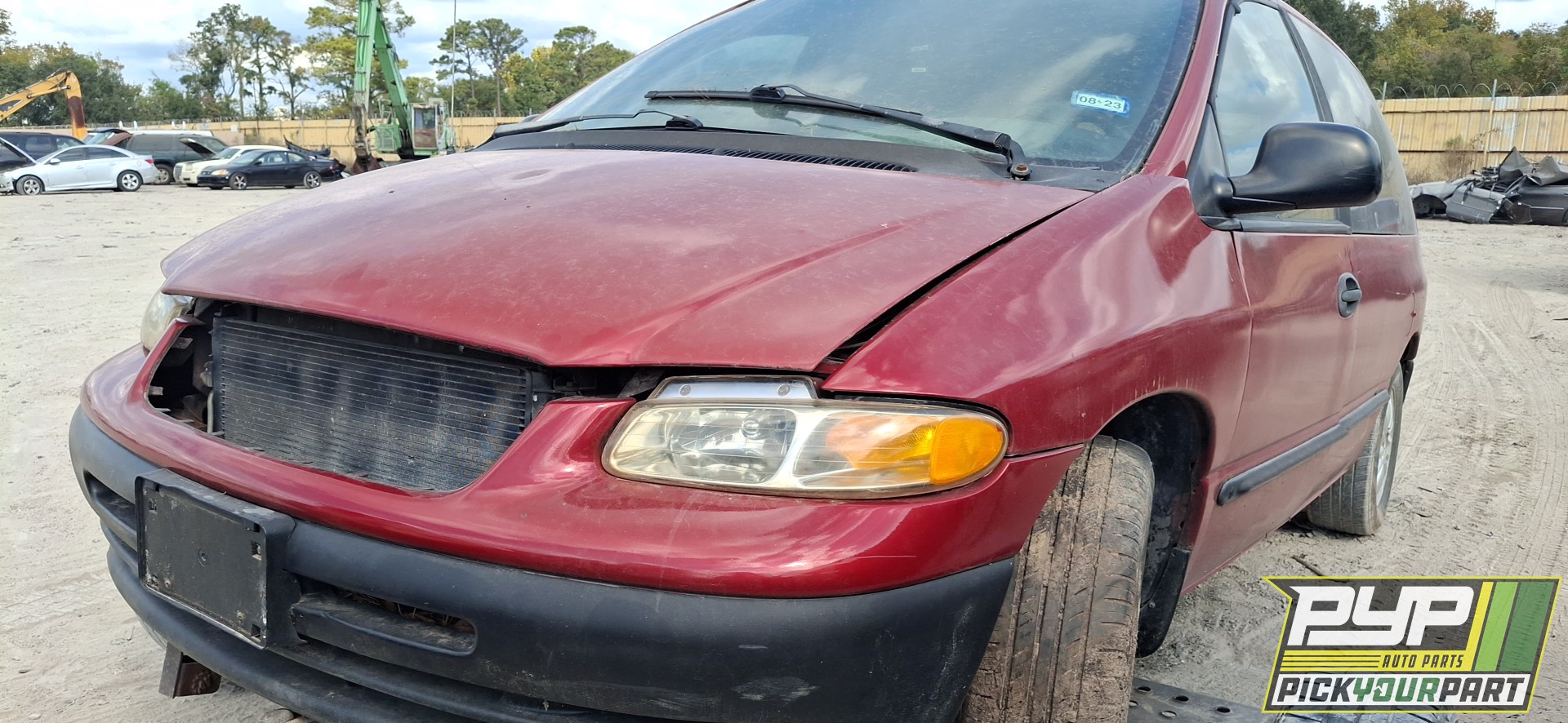 1999 PLYMOUTH VOYAGER available for parts