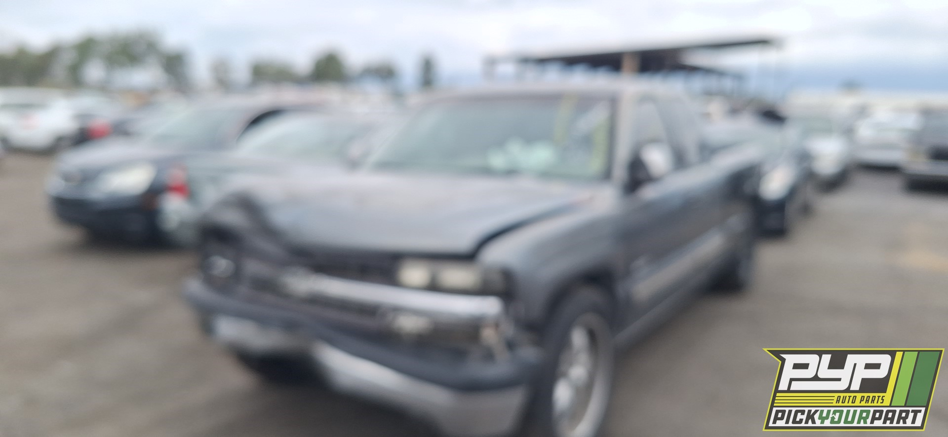 1999 CHEVROLET SILVERADO 1500 available for parts