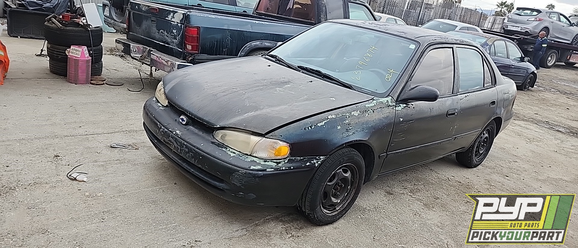 1998 CHEVROLET PRIZM partes disponibles