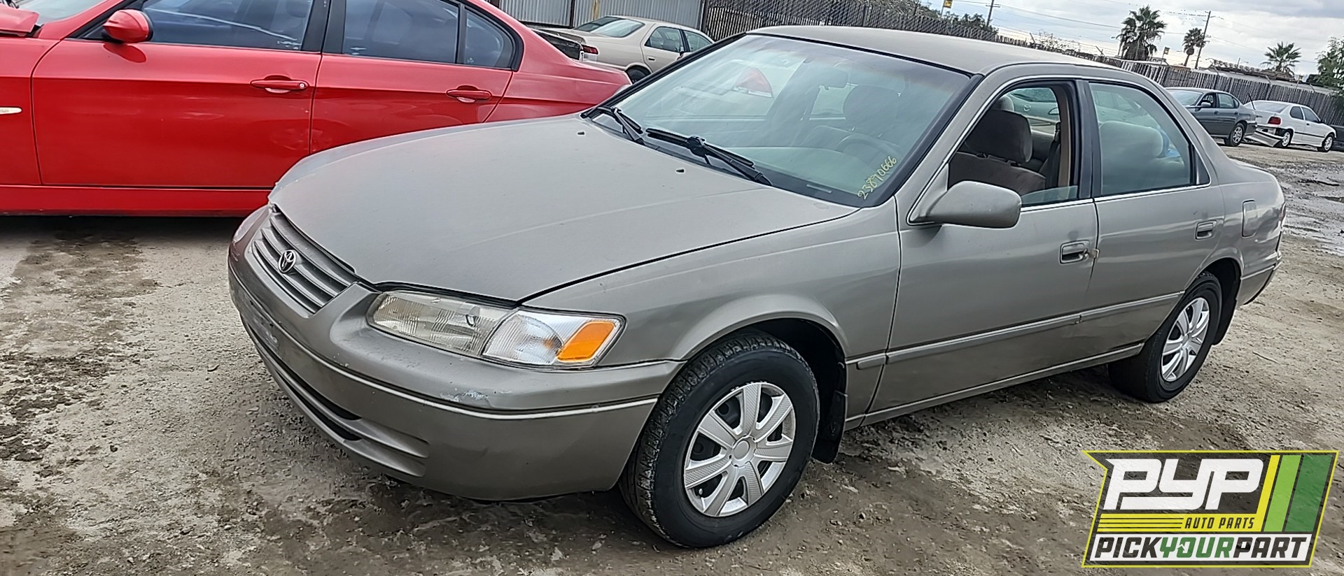 1999 TOYOTA CAMRY available for parts