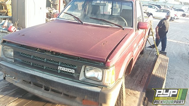 1993 MAZDA B2200 partes disponibles