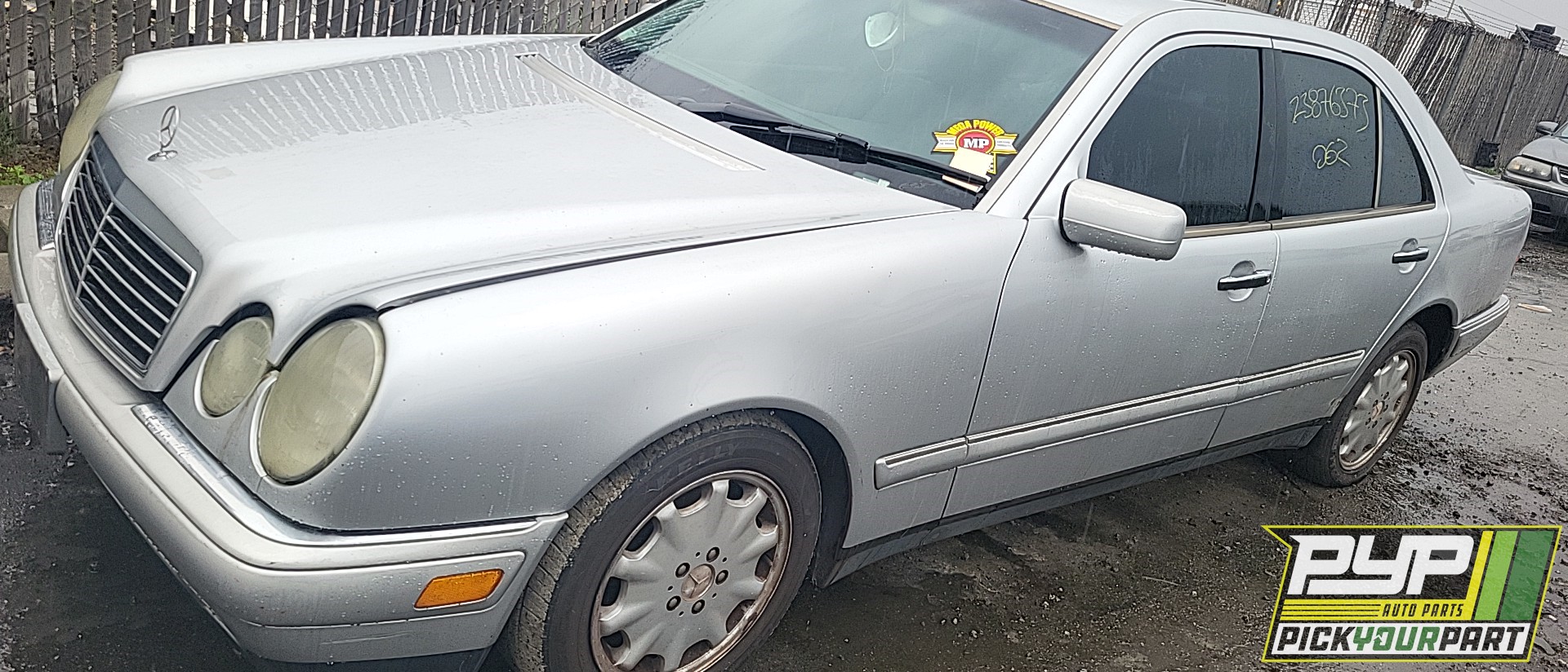 1999 MERCEDES-BENZ E320 available for parts