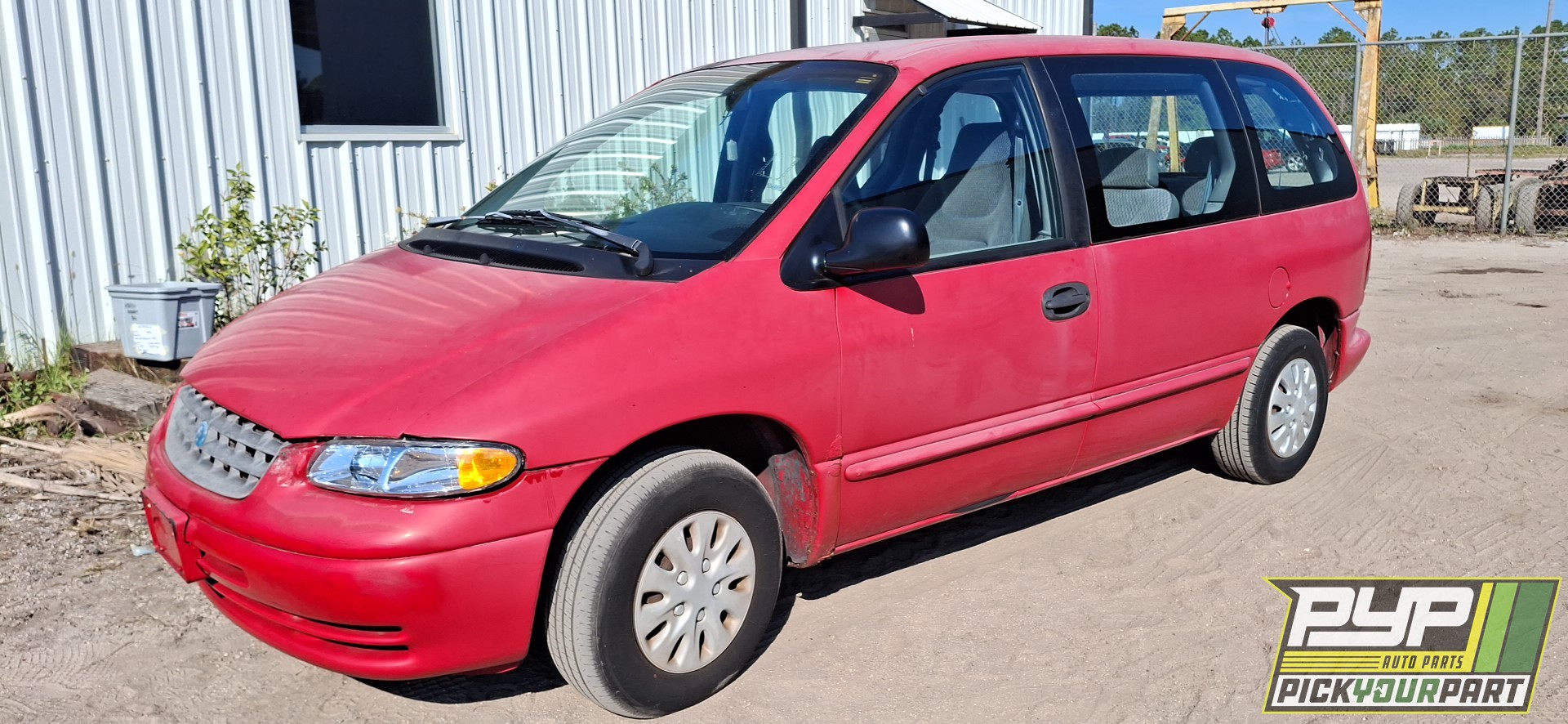 1999 PLYMOUTH VOYAGER available for parts