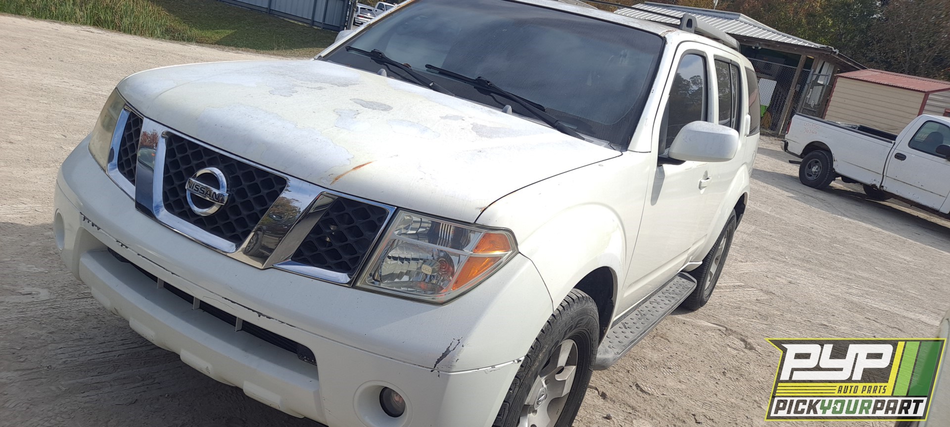 2005 NISSAN PATHFINDER available for parts