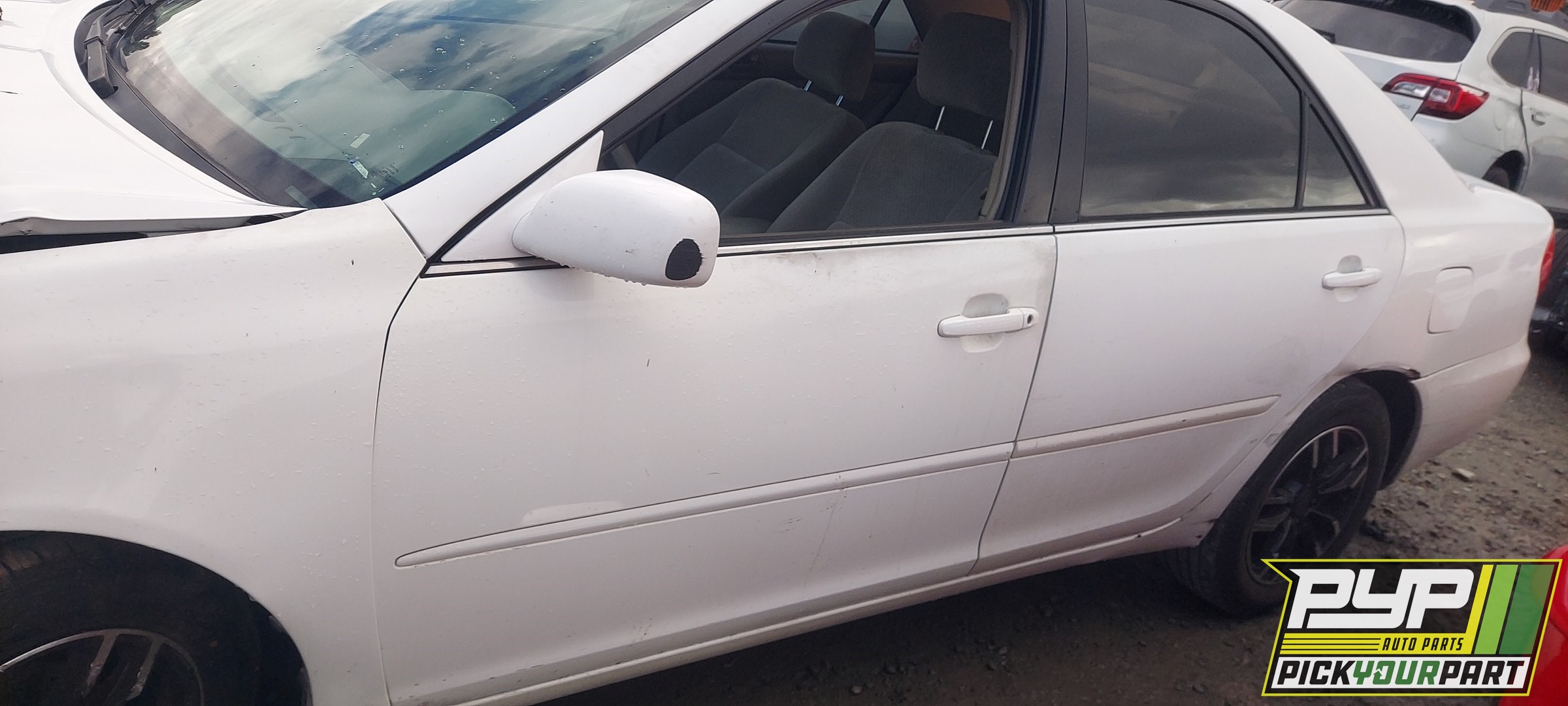 2004 TOYOTA CAMRY available for parts