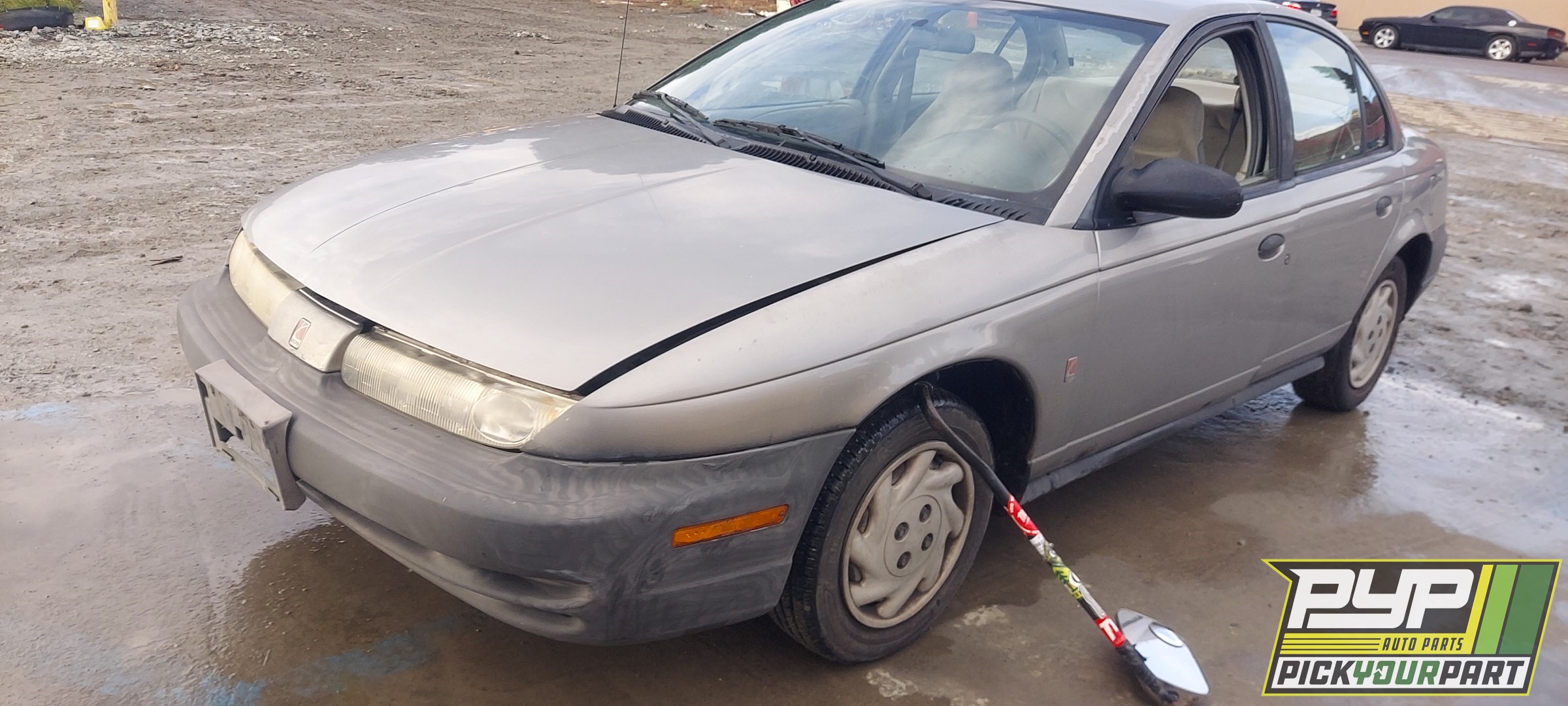 1998 SATURN SL available for parts