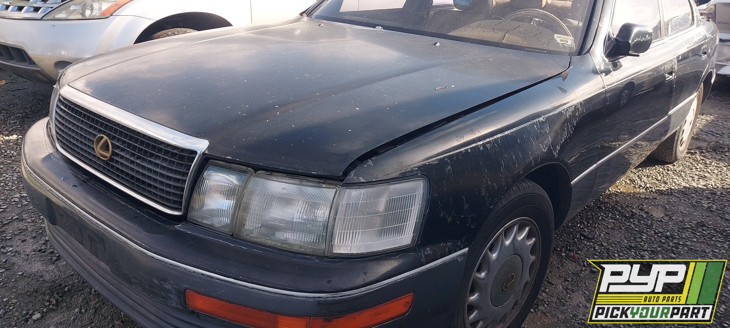 1992 LEXUS LS400 available for parts