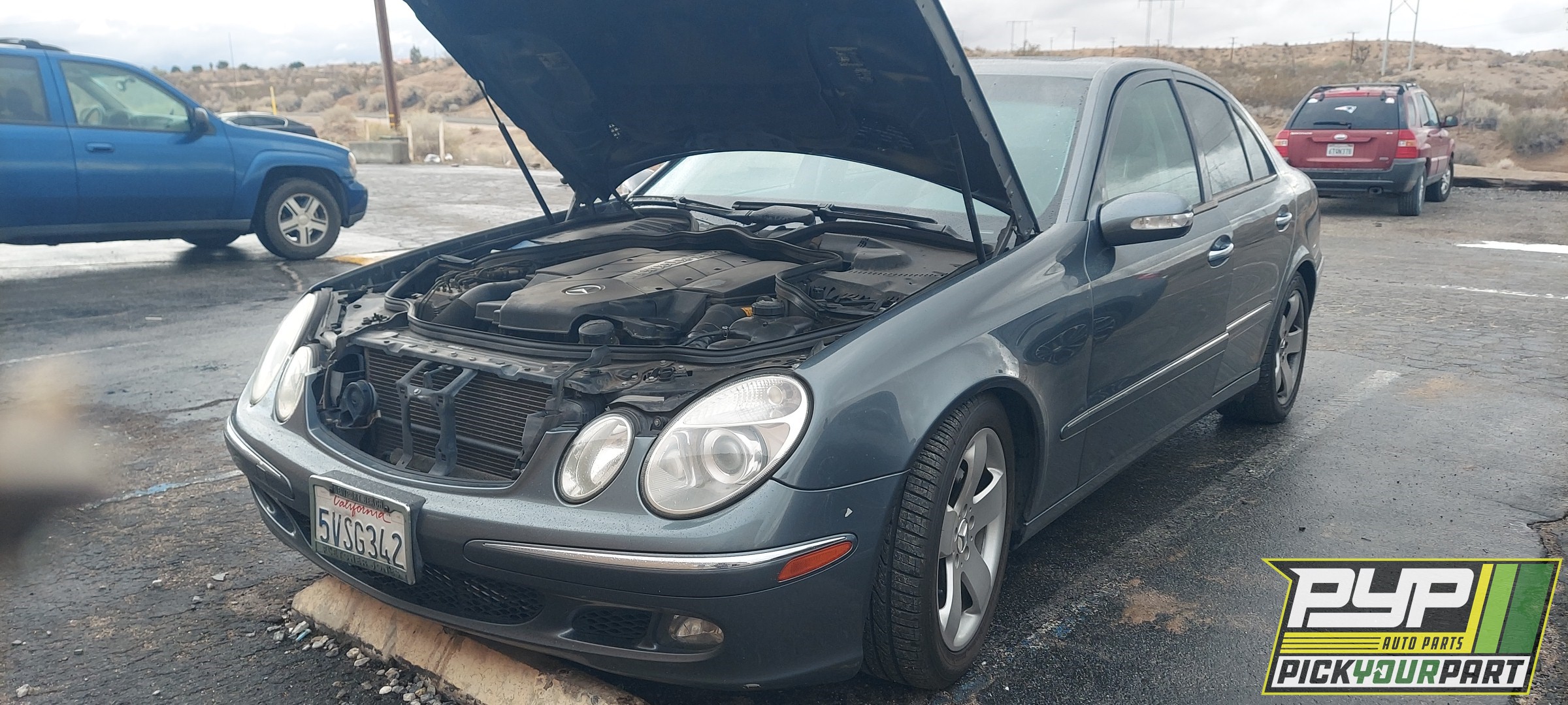 2006 MERCEDES-BENZ E500 partes disponibles