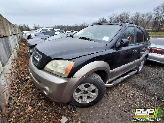 2004 KIA SORENTO available for parts
