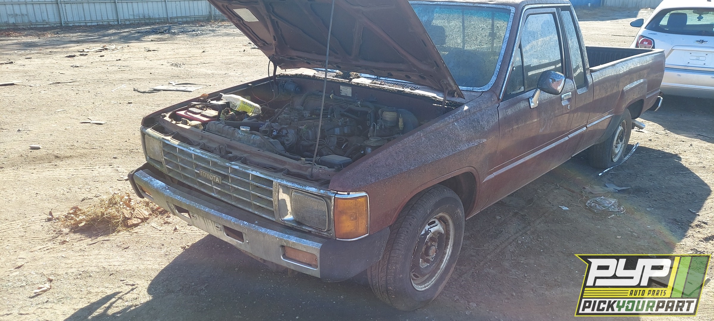 1986 TOYOTA PICKUP available for parts