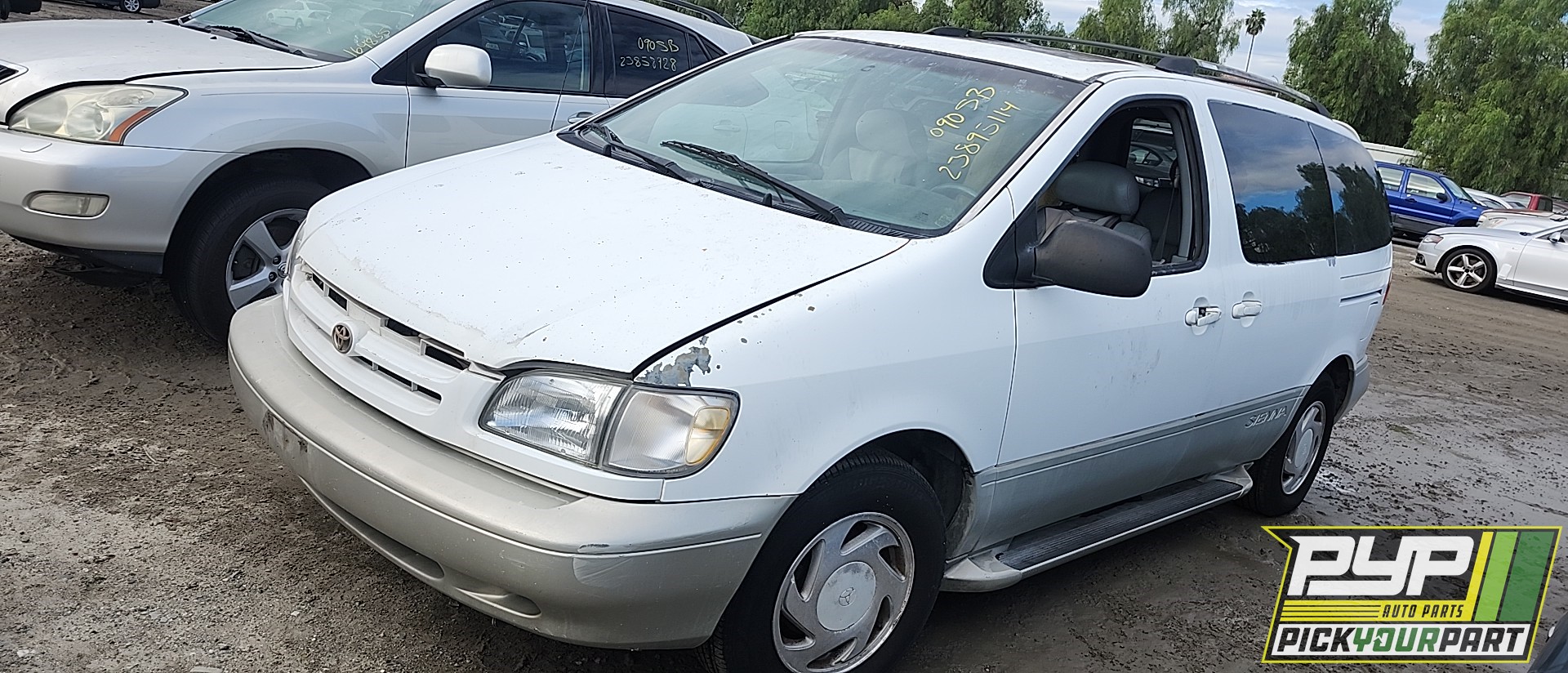 1998 TOYOTA SIENNA partes disponibles