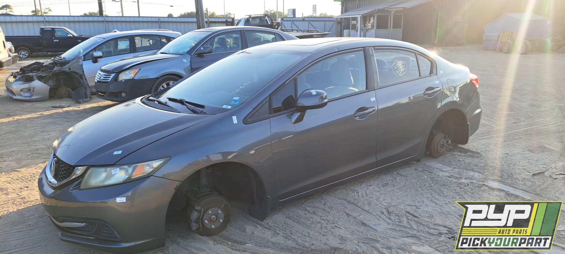 2013 HONDA CIVIC available for parts