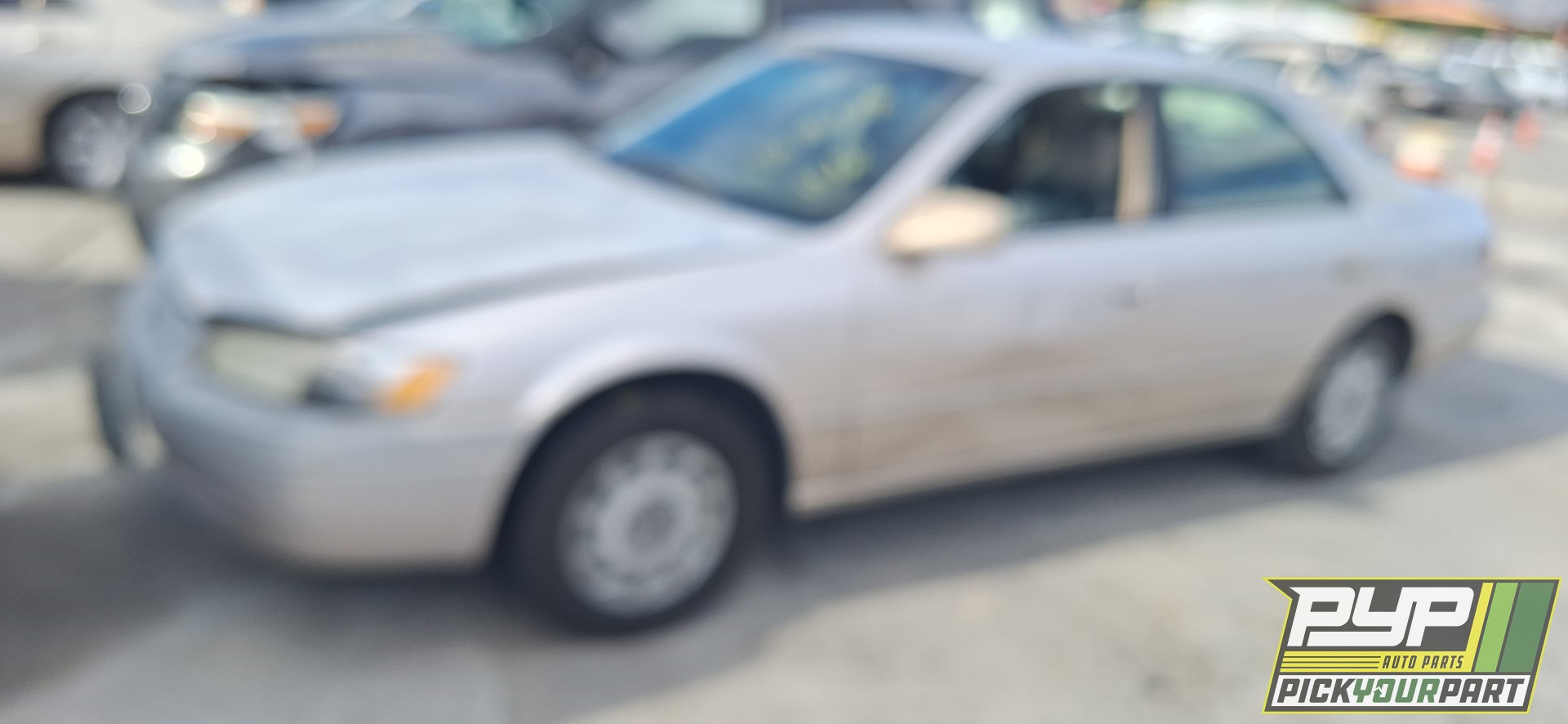 1999 TOYOTA CAMRY available for parts