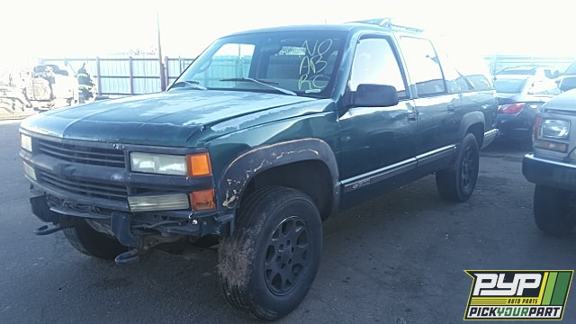 1995 CHEVROLET K1500 SUBURBAN partes disponibles
