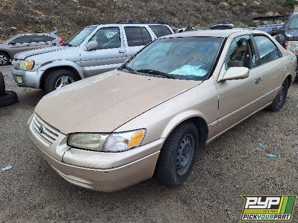 1997 TOYOTA CAMRY partes disponibles