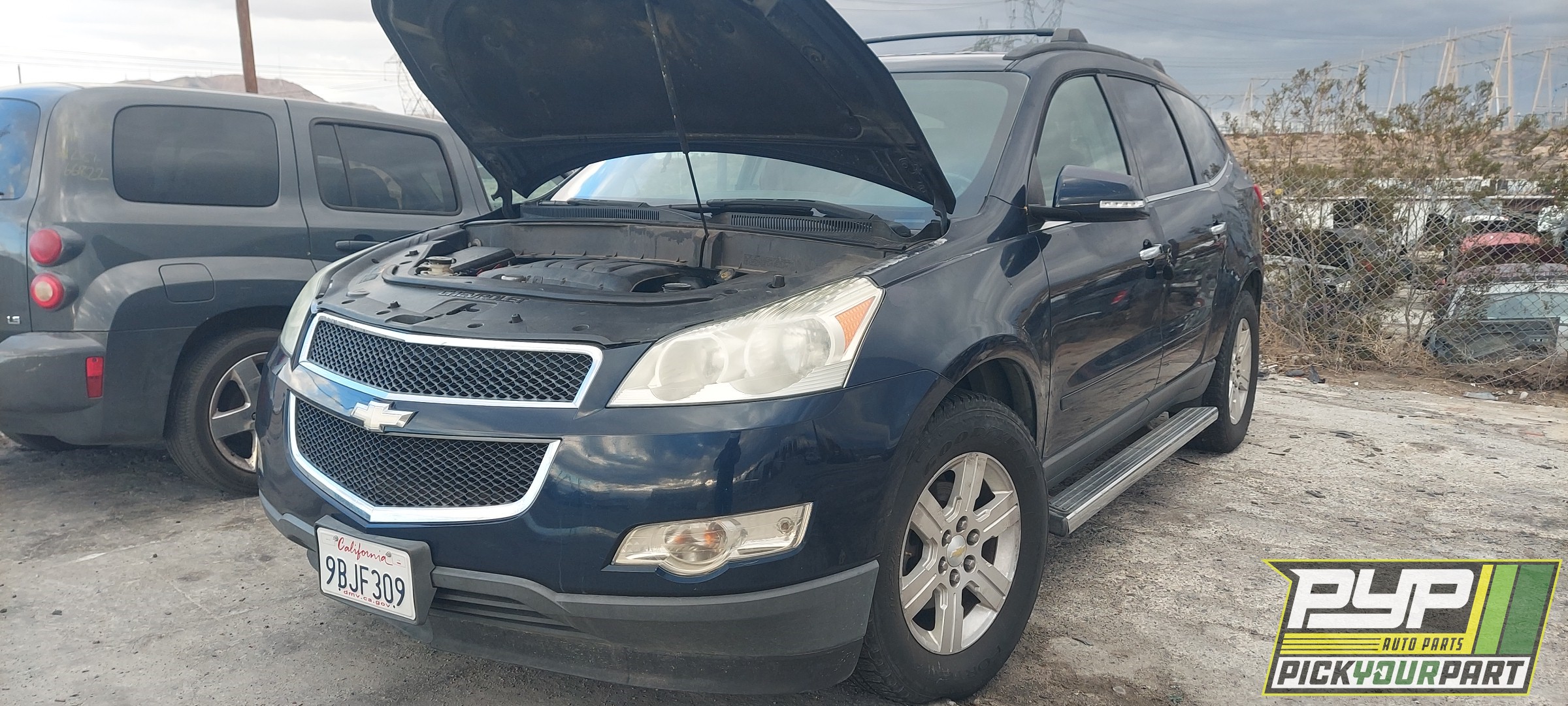 2011 CHEVROLET TRAVERSE available for parts