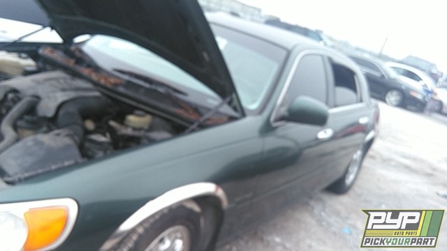 1999 LINCOLN TOWN CAR partes disponibles
