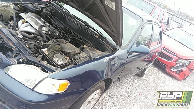 1998 TOYOTA COROLLA partes disponibles
