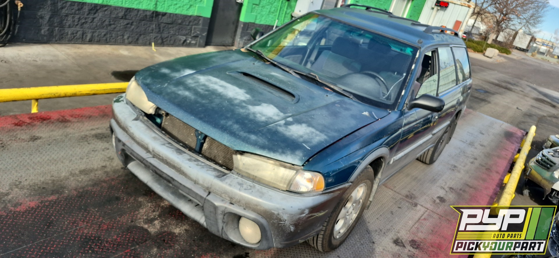 1998 SUBARU LEGACY available for parts