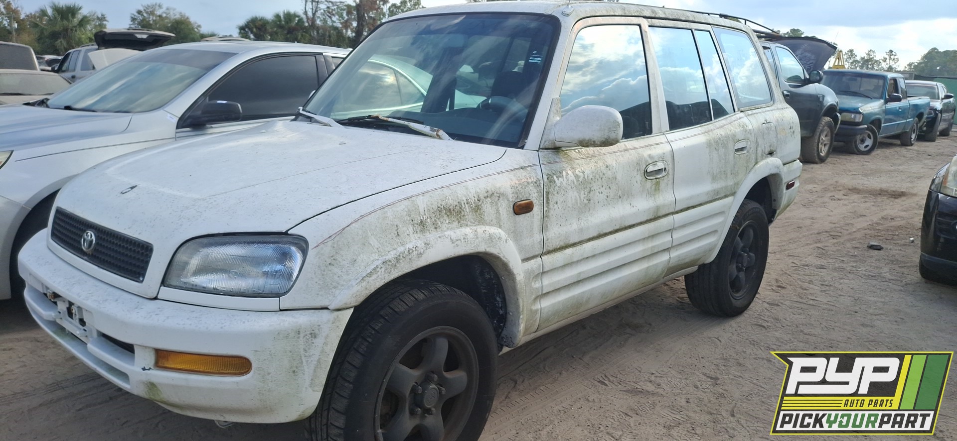 1997 TOYOTA RAV4 available for parts
