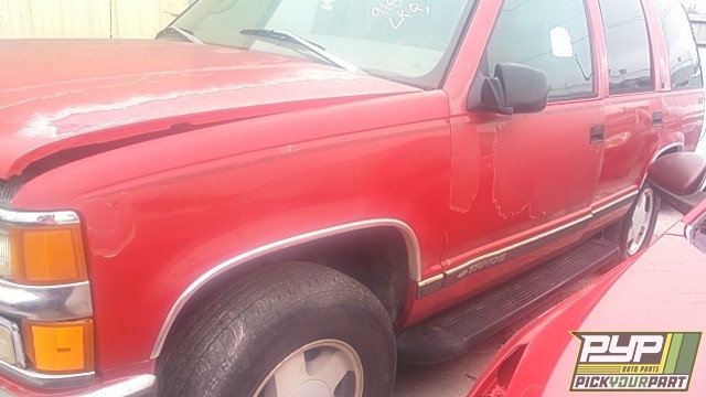 1999 CHEVROLET TAHOE available for parts