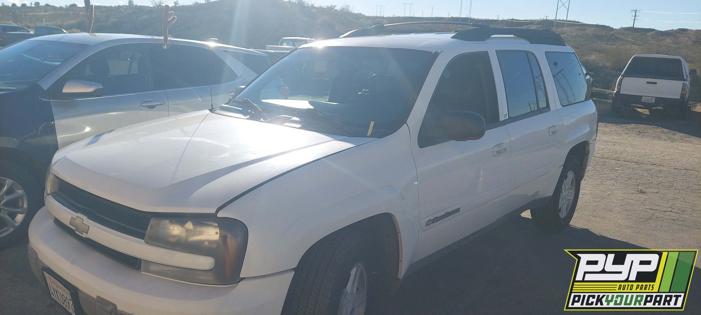 2002 CHEVROLET TRAILBLAZER EXT available for parts