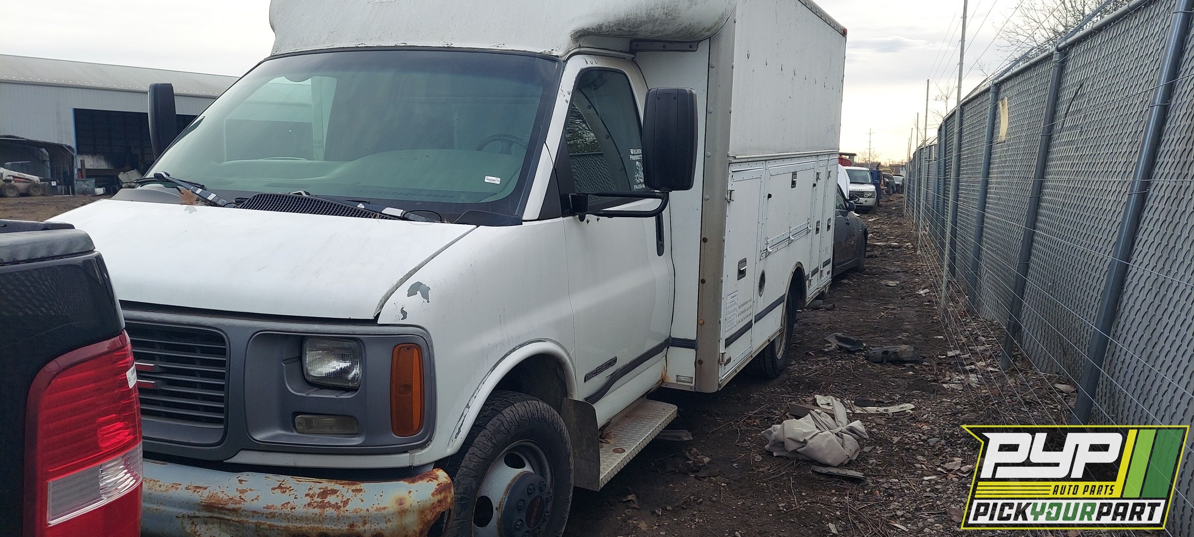 1998 GMC SAVANA 3500 partes disponibles
