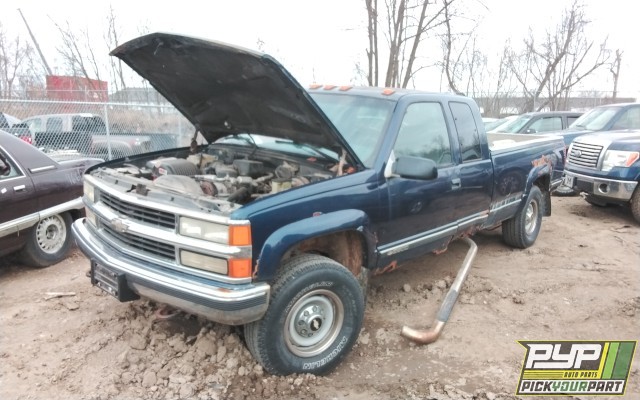 1996 CHEVROLET K2500 available for parts