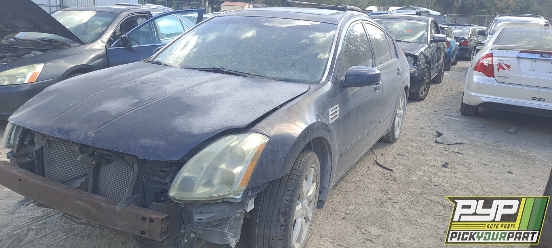 2004 NISSAN MAXIMA available for parts