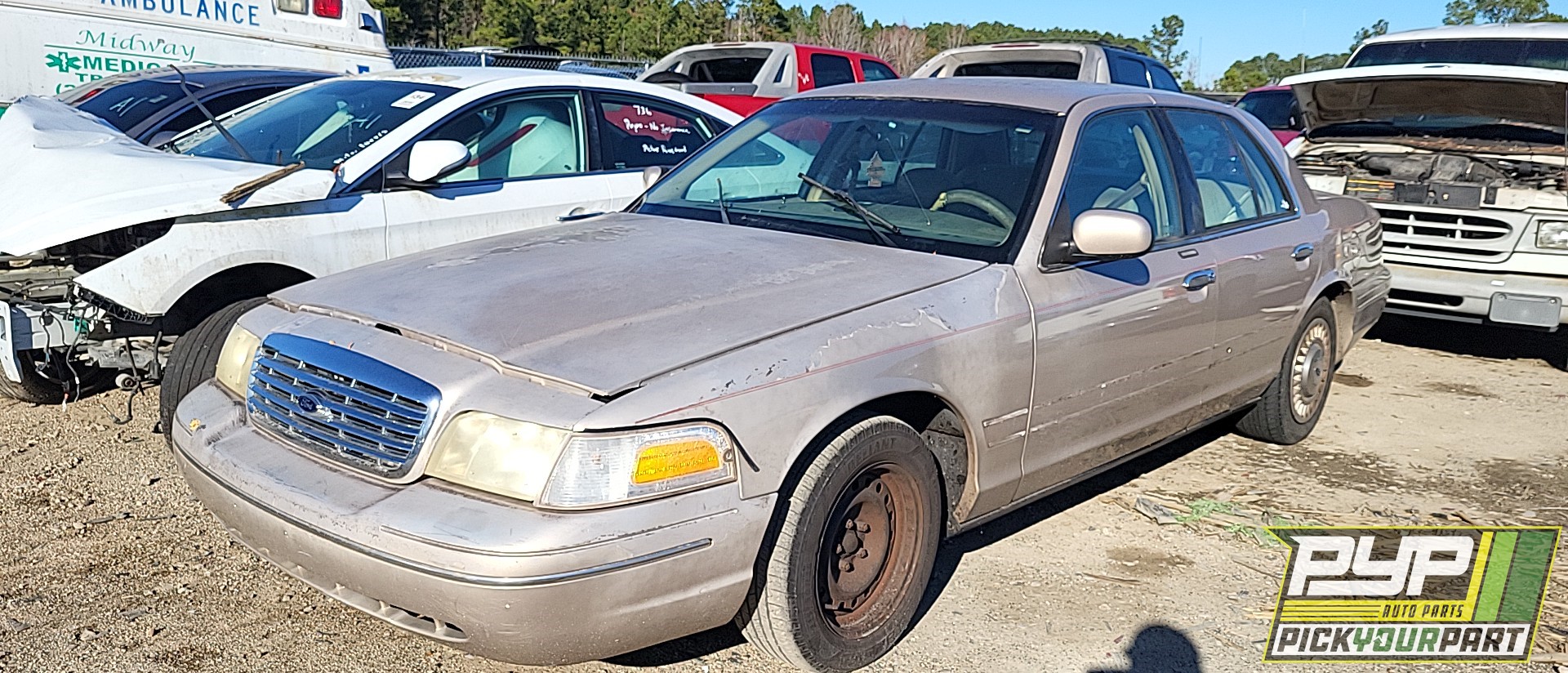 1998 FORD CROWN VICTORIA available for parts