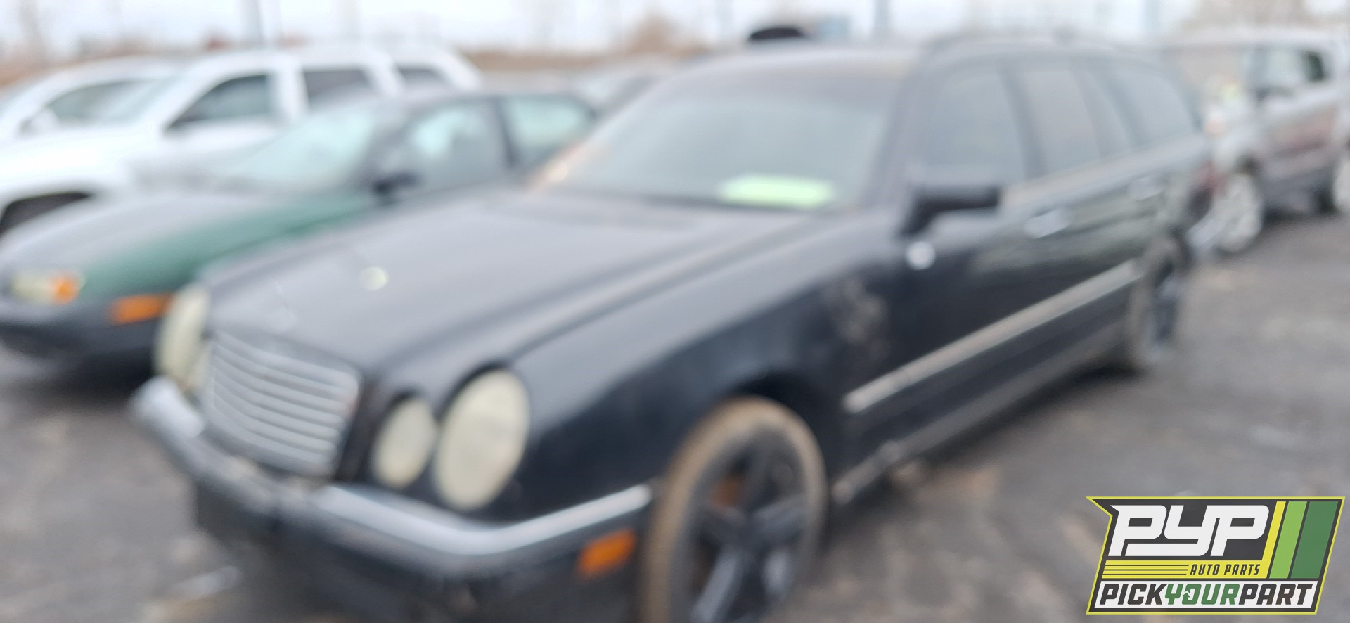 1999 MERCEDES-BENZ E320 partes disponibles