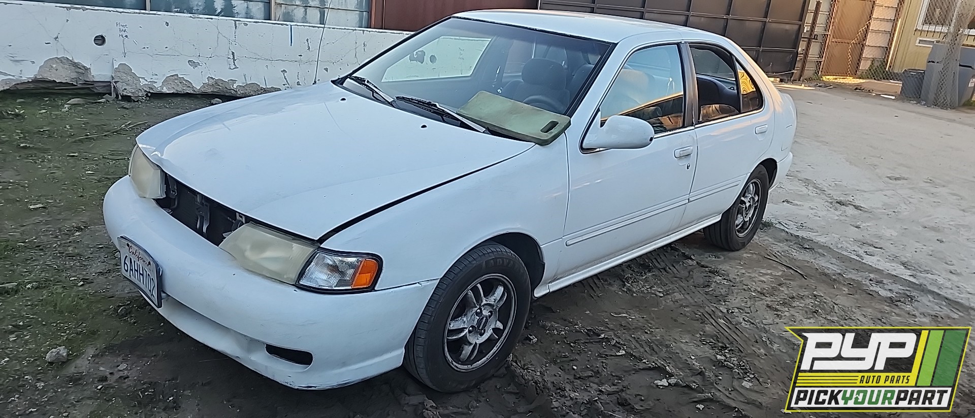1999 NISSAN SENTRA available for parts