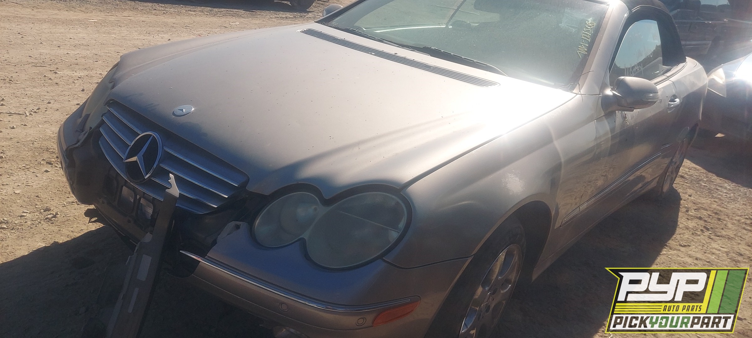 2004 MERCEDES-BENZ CLK320 available for parts
