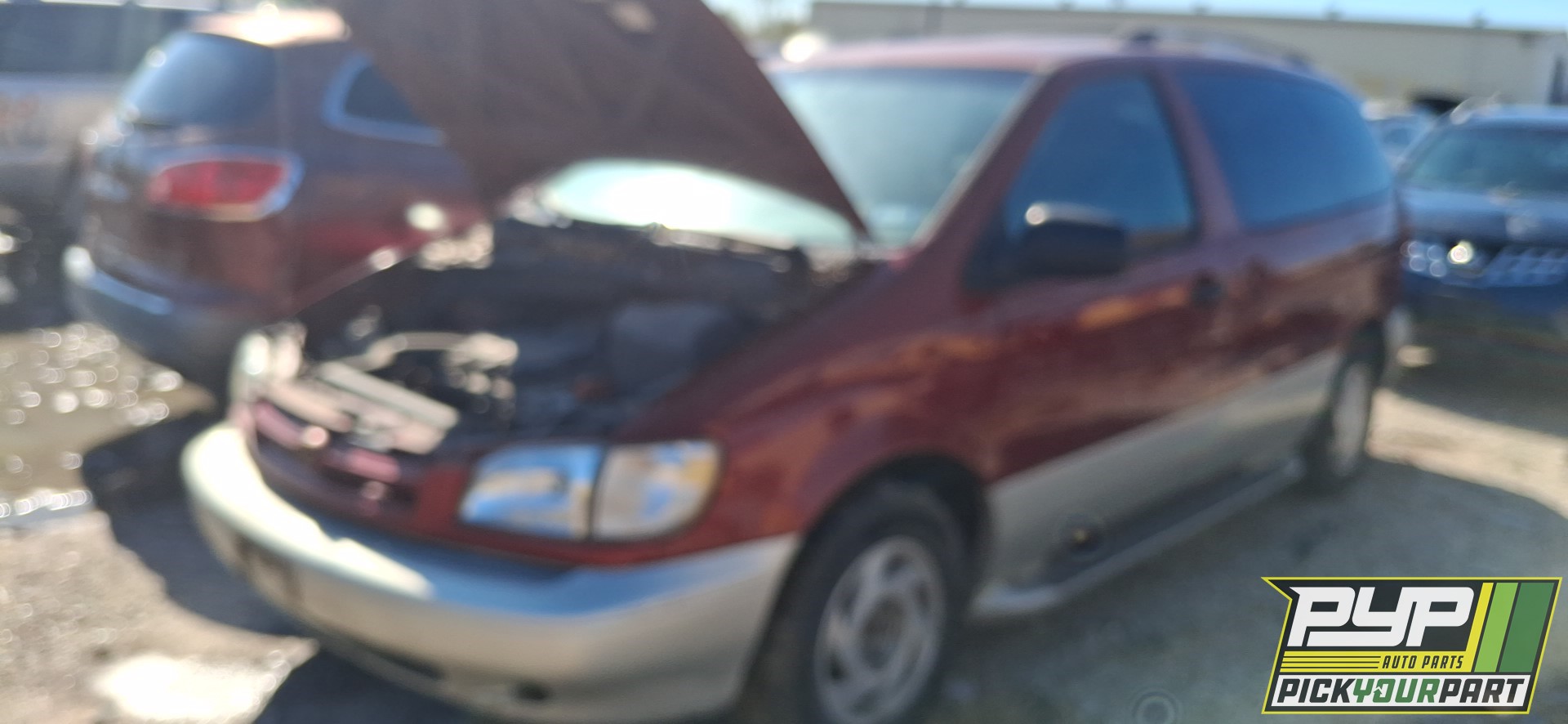 1998 TOYOTA SIENNA available for parts