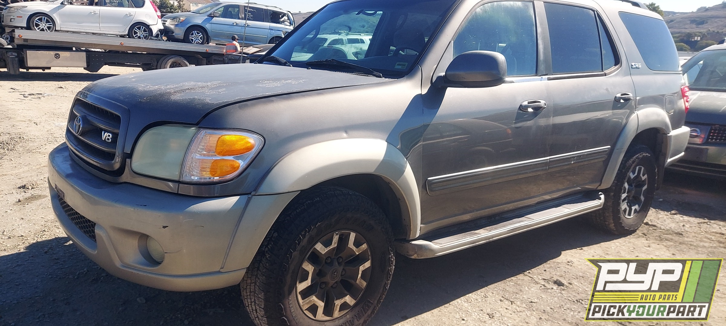 2004 TOYOTA SEQUOIA available for parts
