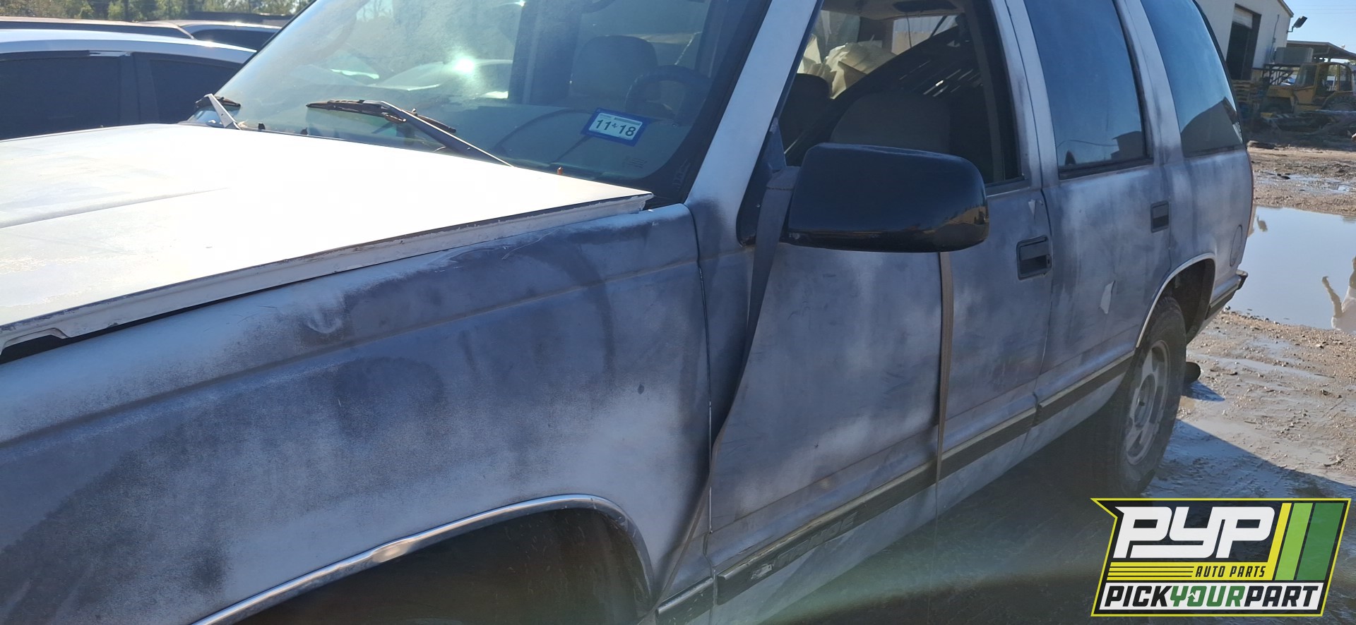 1998 CHEVROLET TAHOE available for parts