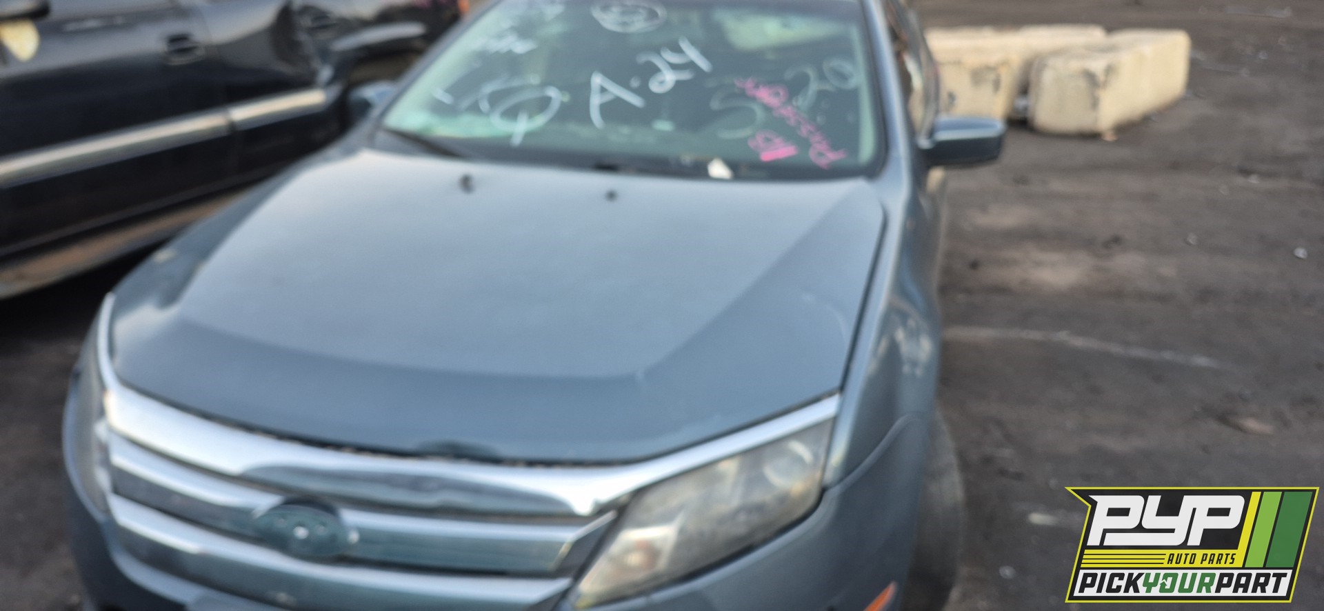 2011 FORD FUSION available for parts