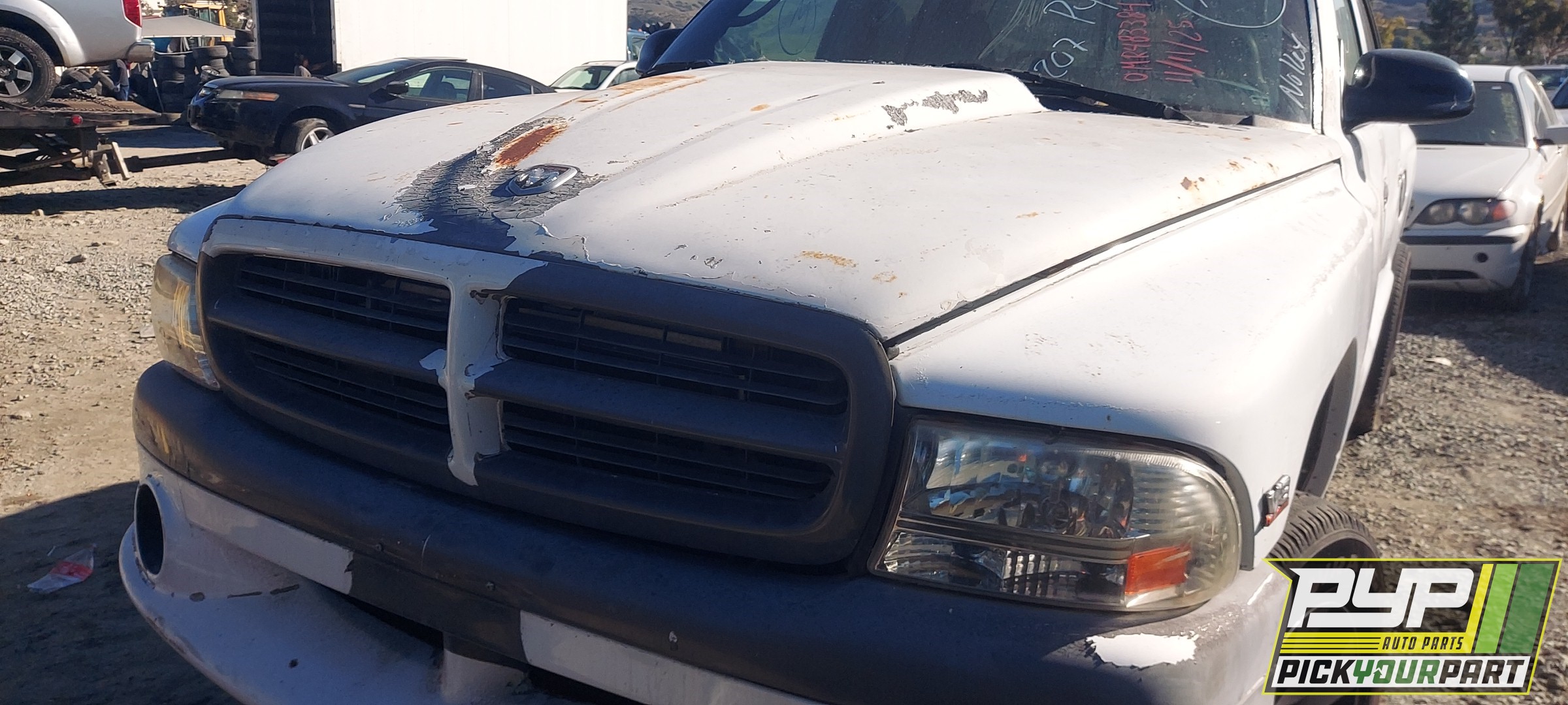 2000 DODGE DAKOTA available for parts