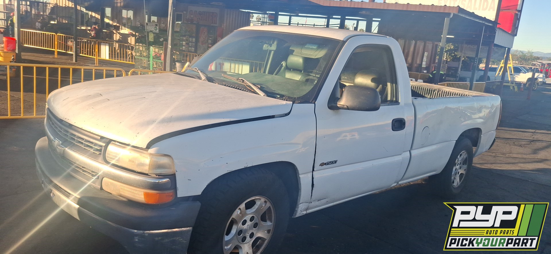 1999 CHEVROLET SILVERADO 1500 available for parts