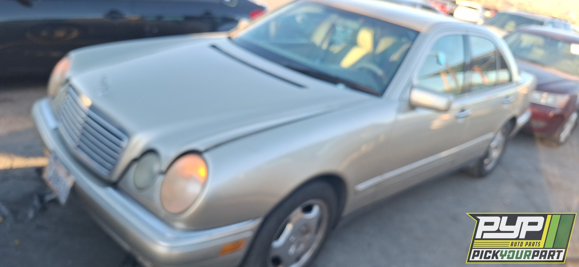 1999 MERCEDES-BENZ E320 partes disponibles
