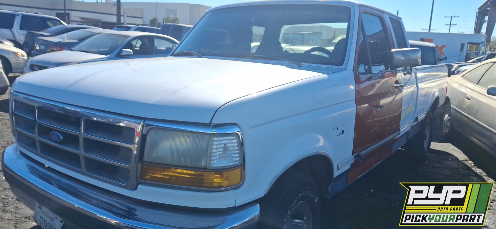 1992 FORD F-150 available for parts