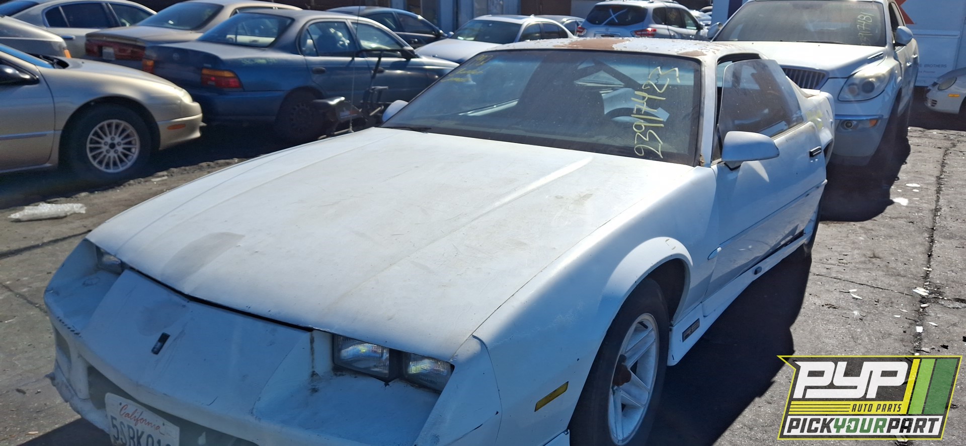 1992 CHEVROLET CAMARO available for parts