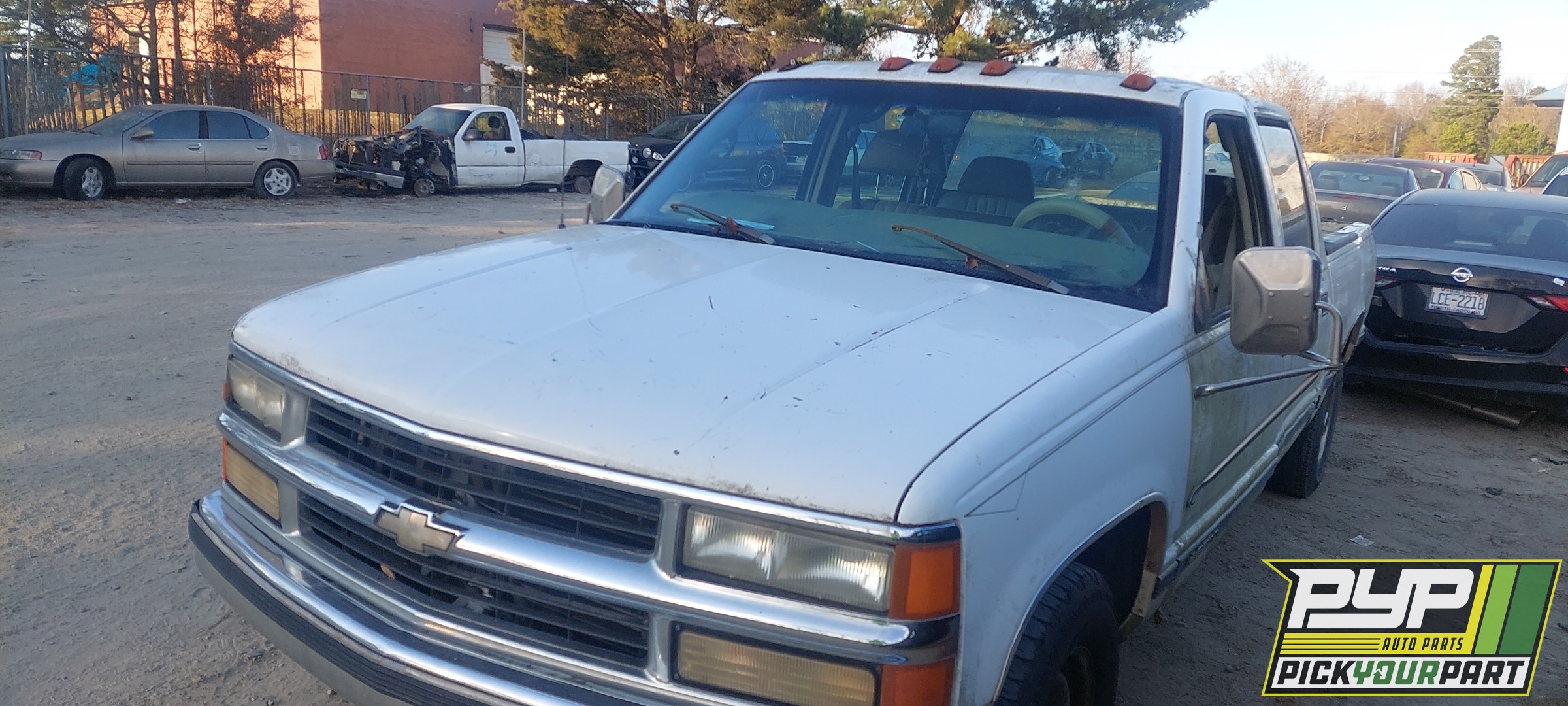 1999 CHEVROLET C2500 partes disponibles