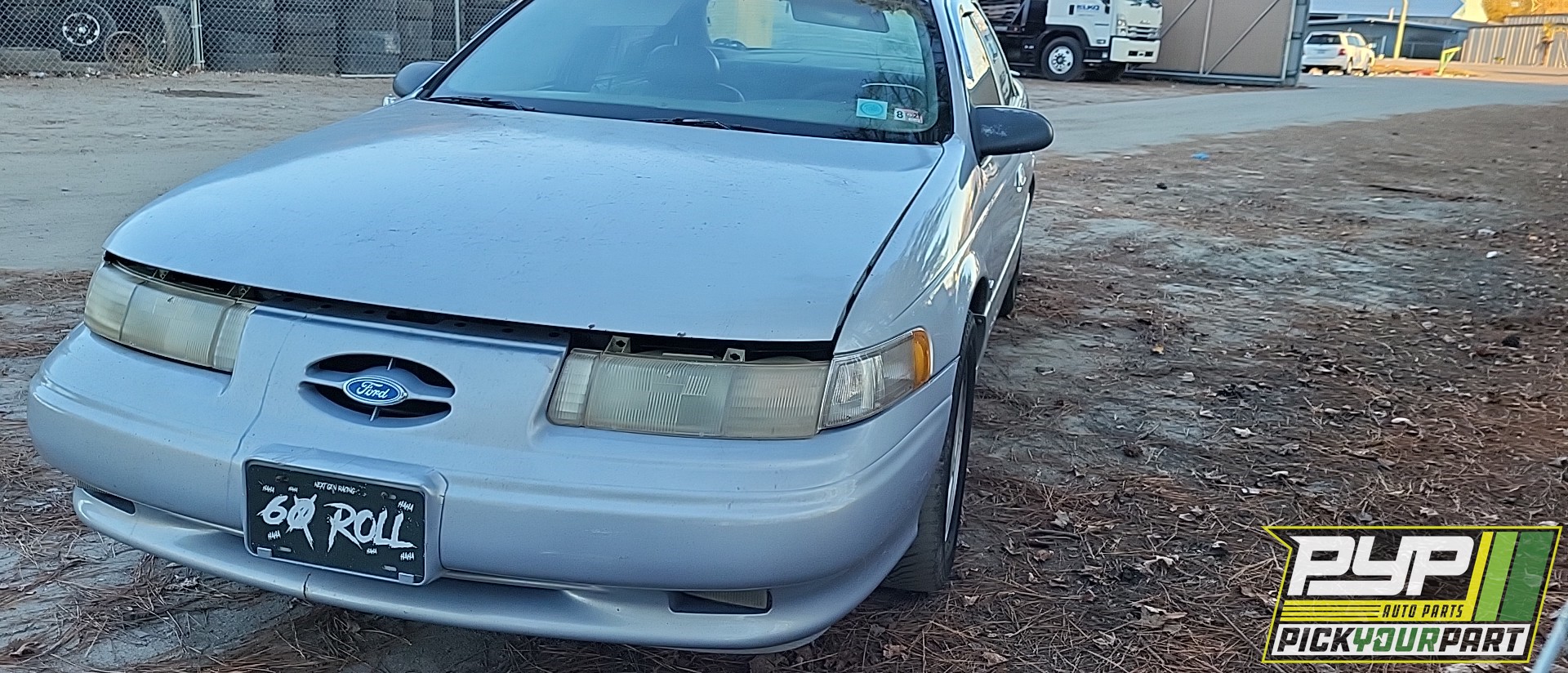 1994 FORD TAURUS available for parts