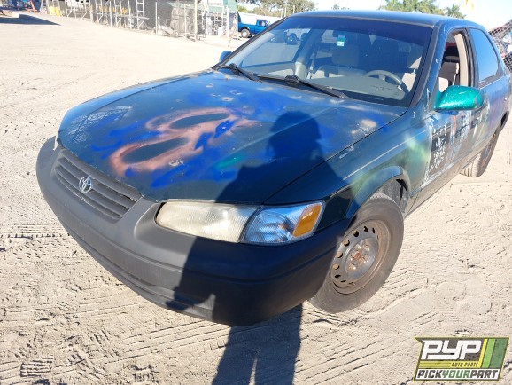 1999 TOYOTA CAMRY available for parts
