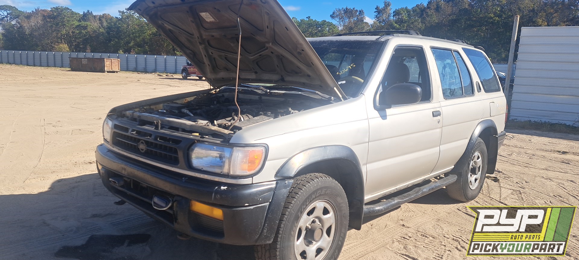 1997 NISSAN PATHFINDER partes disponibles