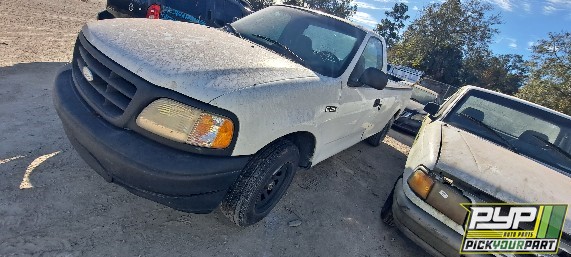 2000 FORD F-150 available for parts